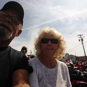 Meet your Posher, Dennis